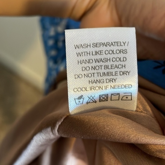 Majorelle Revolve Quincy Midi Dress Women’s Size XL Ruffle Floral‎ Blue Ditsy - Picture 11 of 11